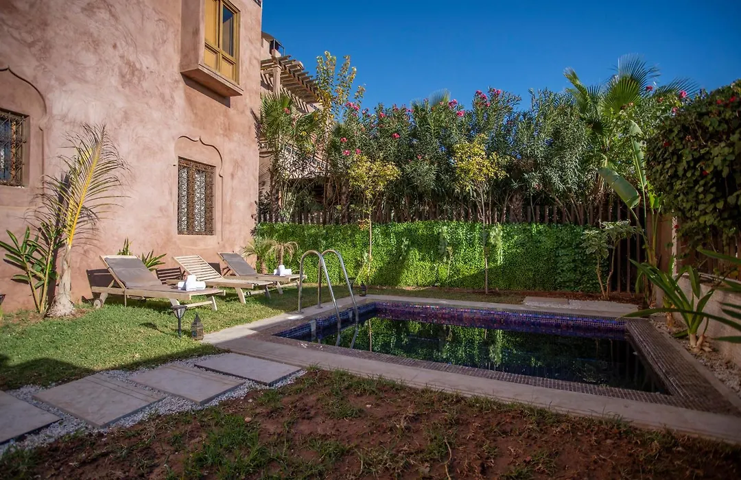 Riad Azia-1